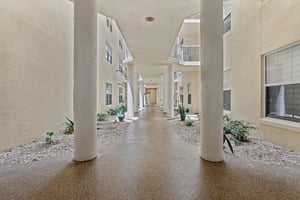 Links Village Dr B103-3005-007.jpg
