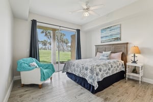 Links Village Dr B103-3005-021.jpg