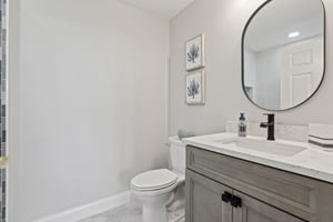 Links Village Dr B103-3005-023.jpg