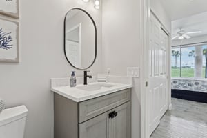 Links Village Dr B103-3005-024.jpg