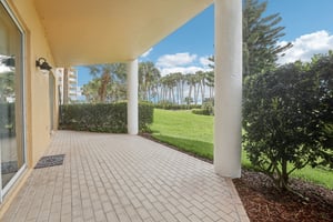 Links Village Dr B103-3005-037.jpg