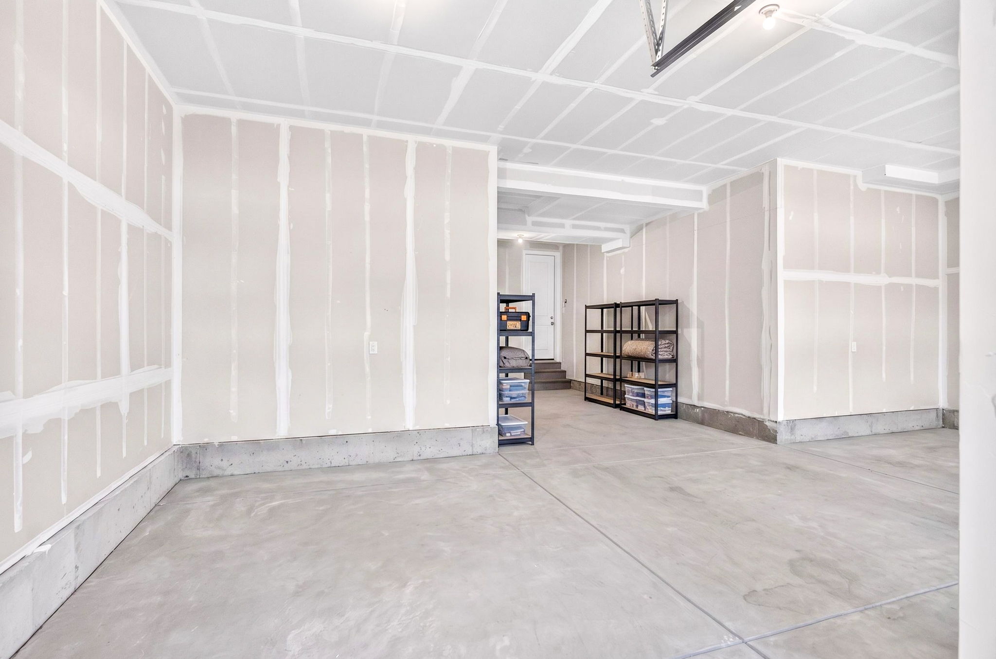 Interior Garage 4