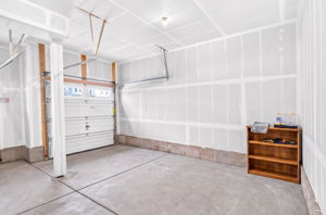 Interior Garage 2