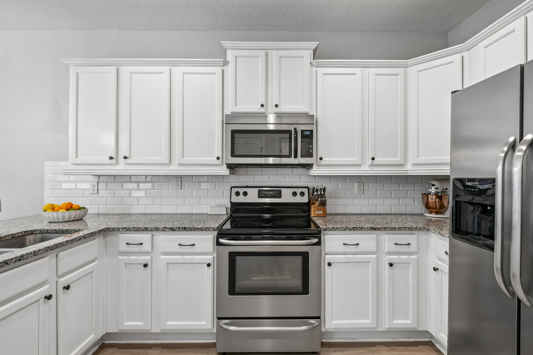 Attleboro St-S1407-016.jpg