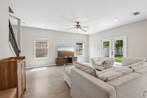 Attleboro St-S1407-009.jpg