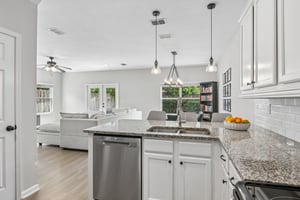 Attleboro St-S1407-017.jpg