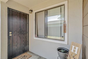 015_4655 Augustine St