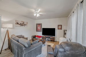 027_4655 Augustine St
