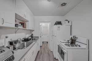 035_4655 Augustine St