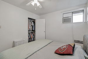 047_4655 Augustine St