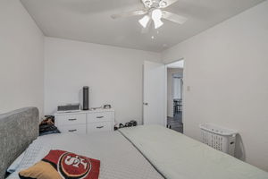 048_4655 Augustine St