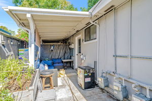 067_4655 Augustine St