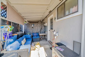070_4655 Augustine St