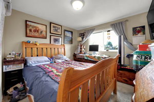  Photo 37