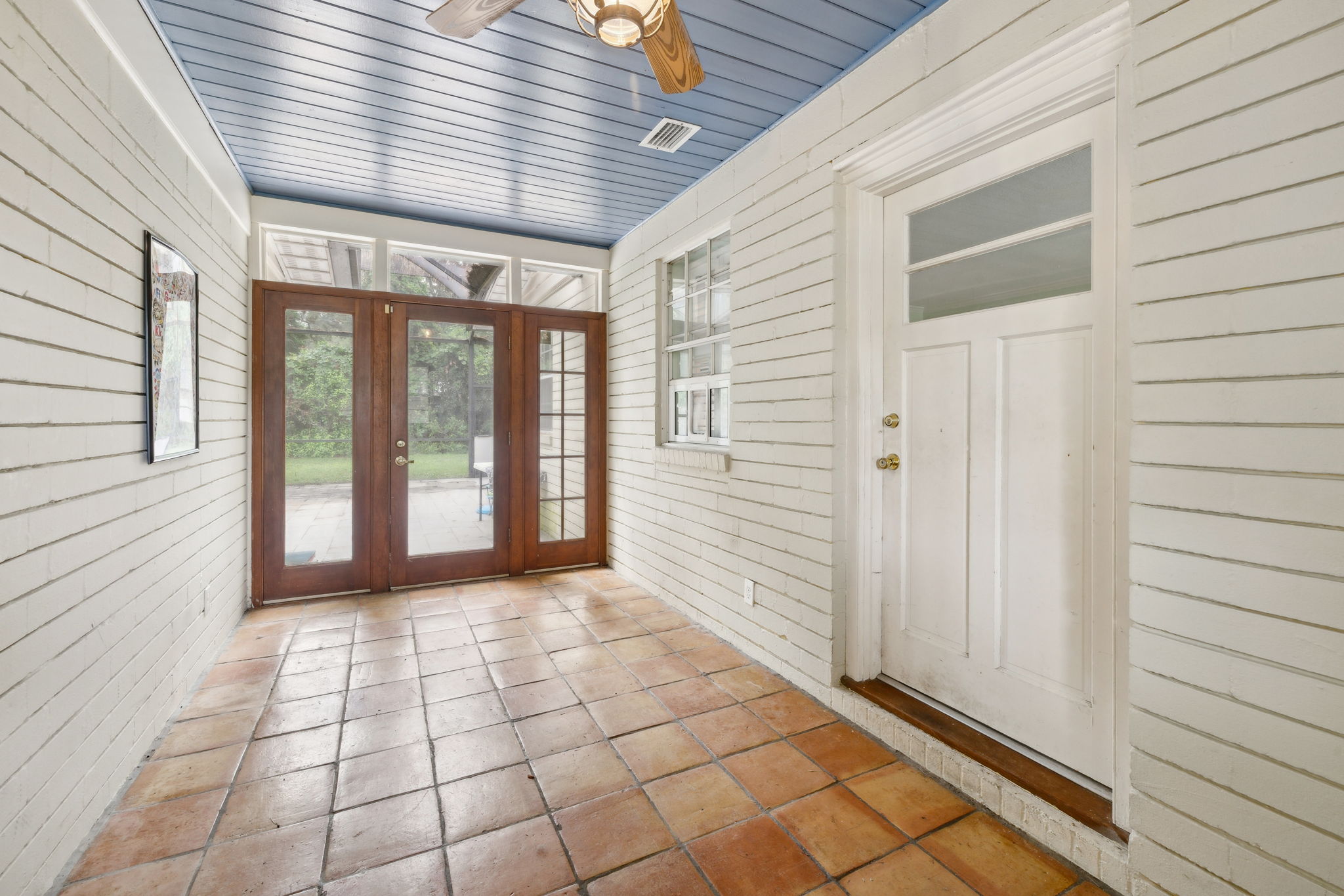 Front Entry Detail