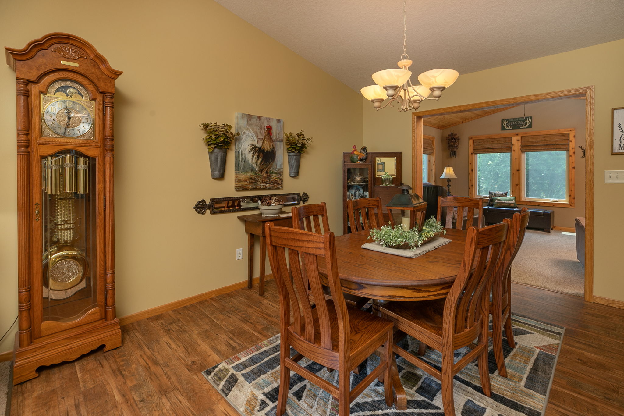 08-Dining Room