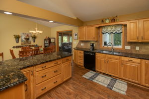 16-Kitchen