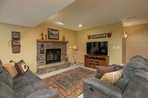 28-Family Room