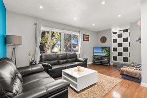 466 Froom Crescent, Regina, SK S4N 1T6, Canada Photo 2