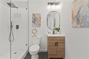  Photo 31