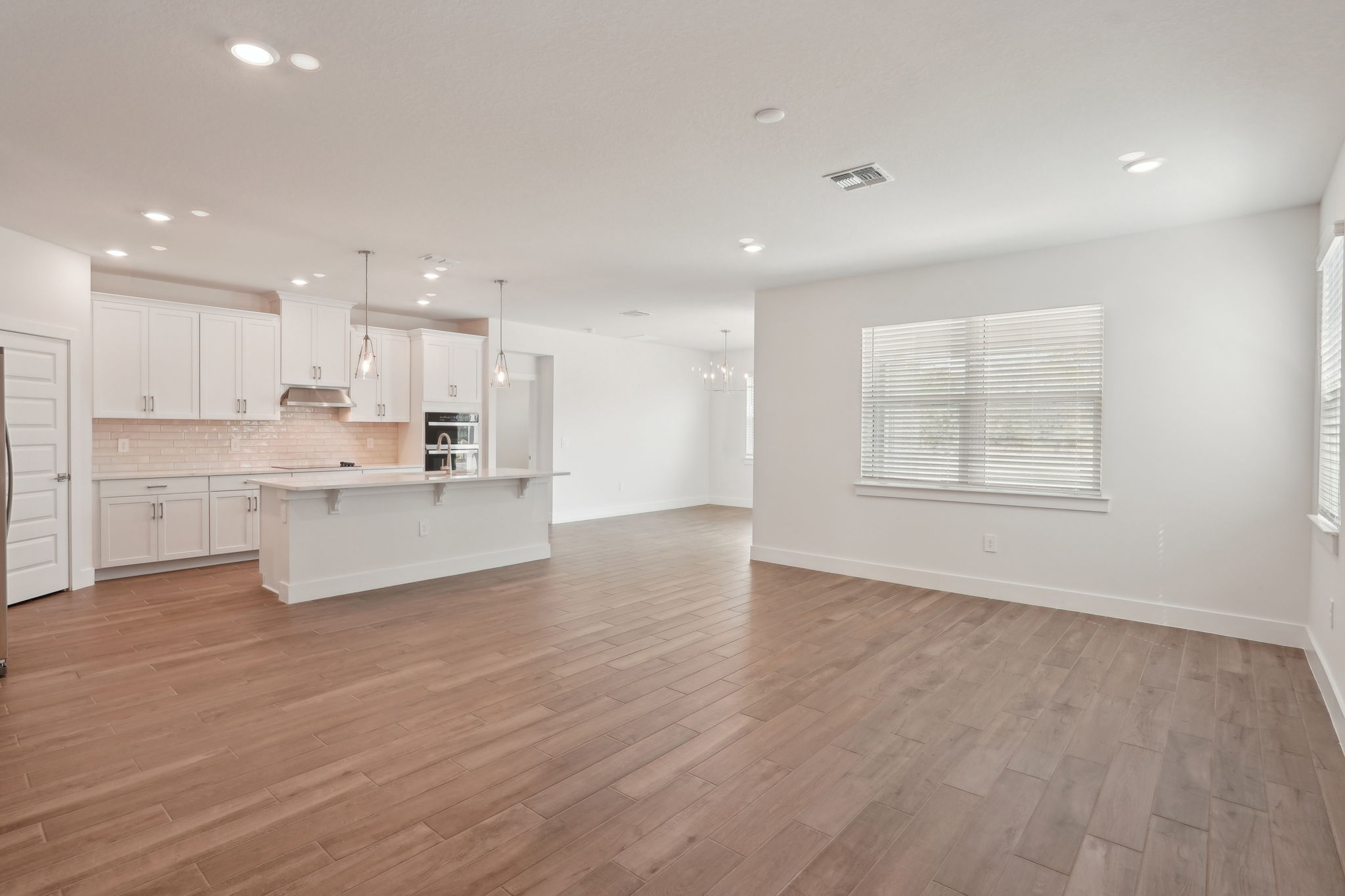Tampa - Magnolia Bay - 466 Sun Chaser Drive - Lot 339 - 007