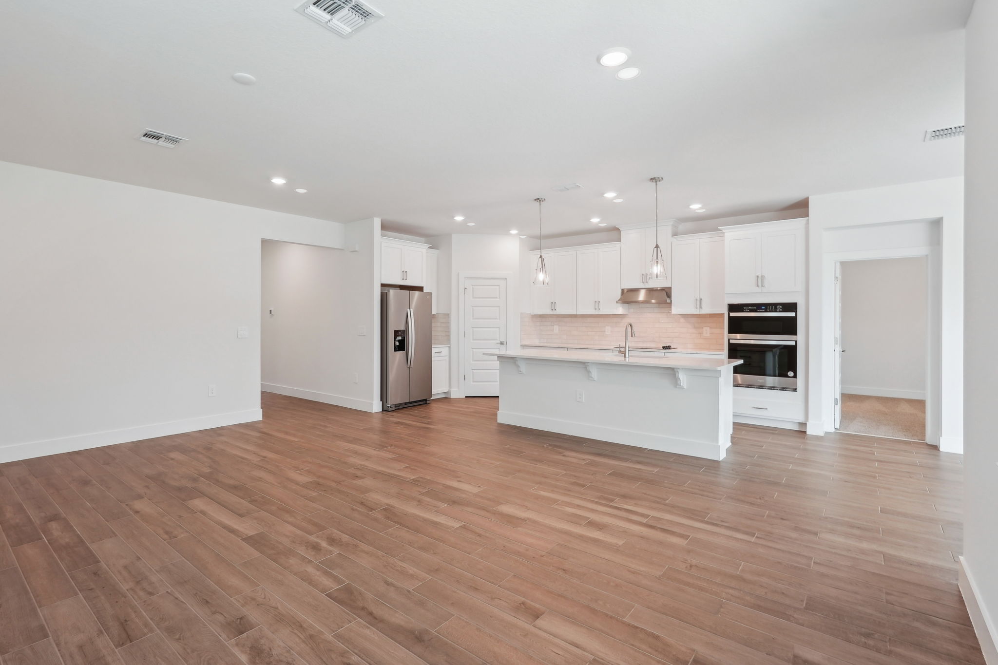 Tampa - Magnolia Bay - 466 Sun Chaser Drive - Lot 339 - 008