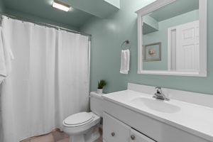  Photo 48