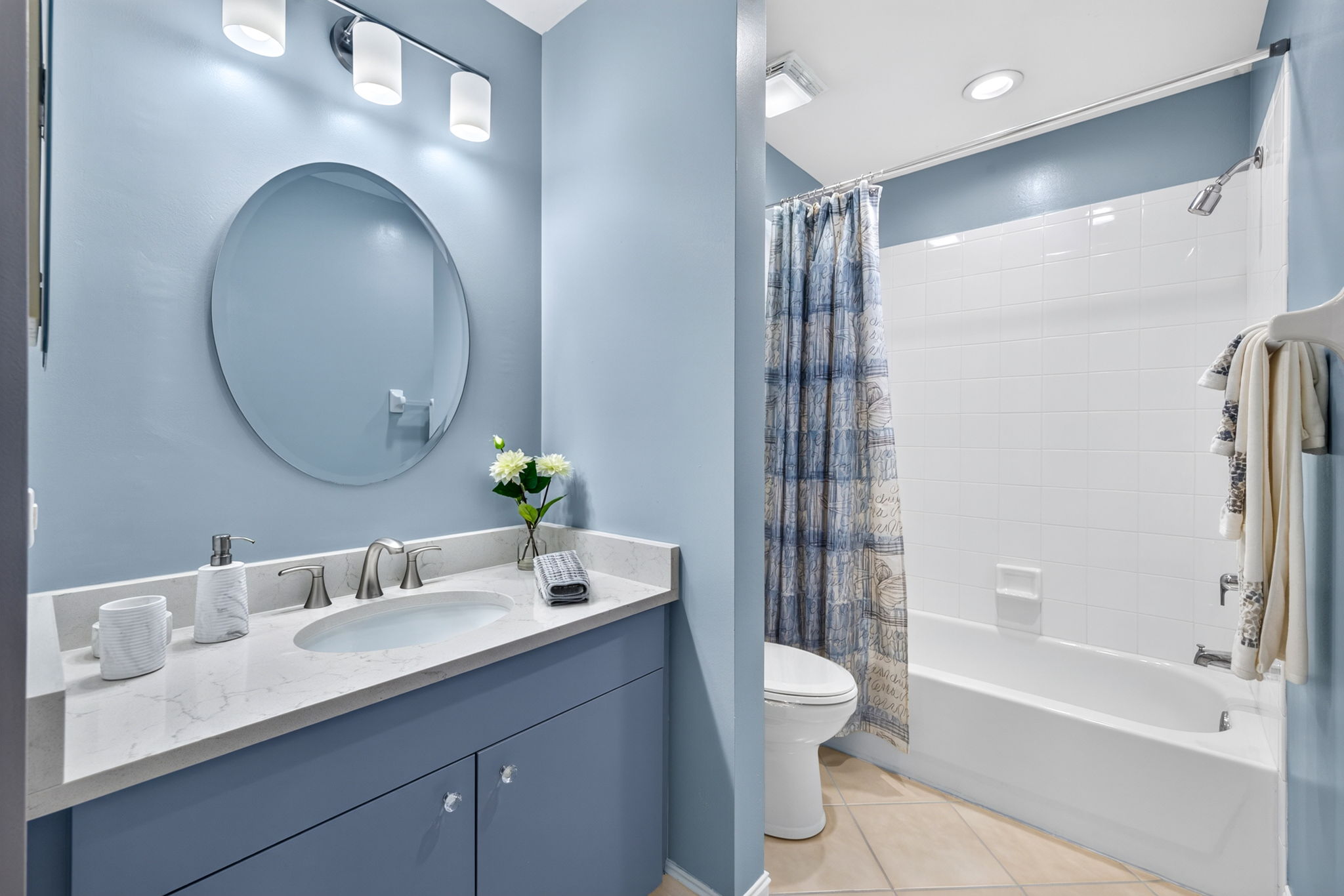 Guest Bathroom 1