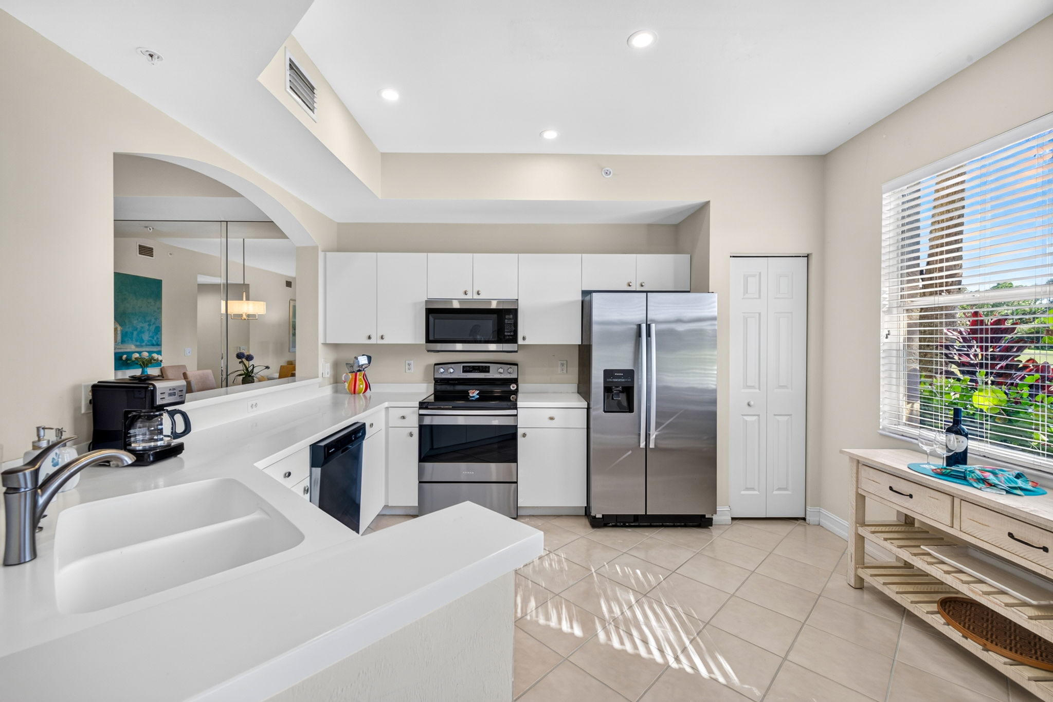 Kitchen 1 of 3