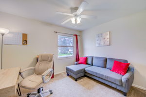 Bedroom/Office