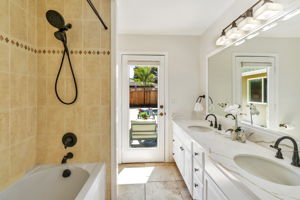 031_4666 Shearwater Rd