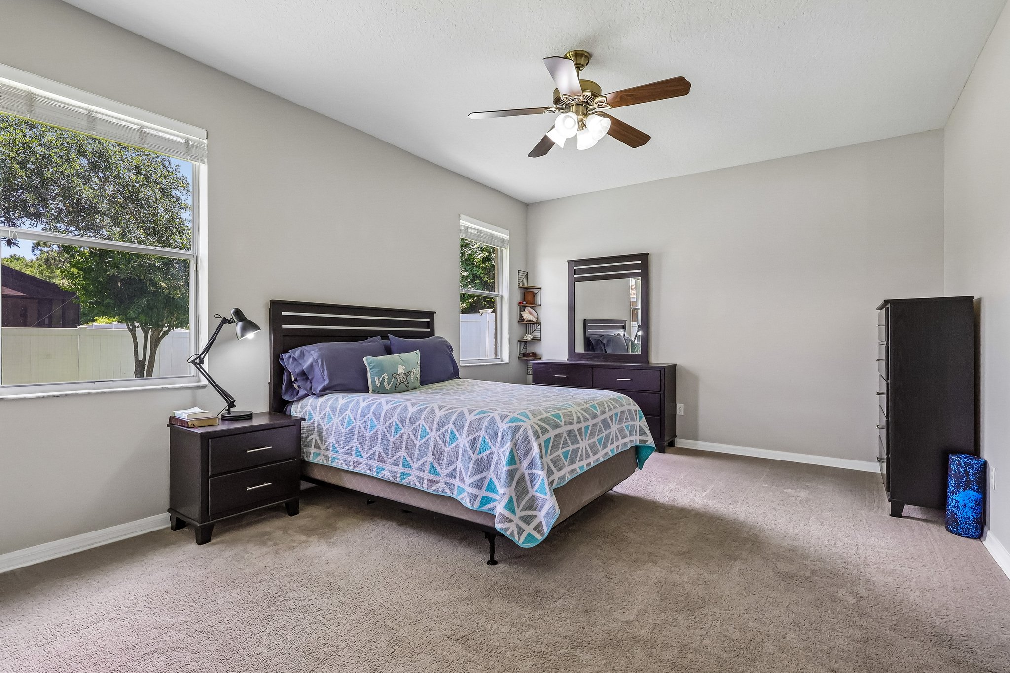 Redmond Pl-S1505-026.jpg