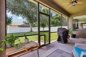 Redmond Pl-S1505-032.jpg
