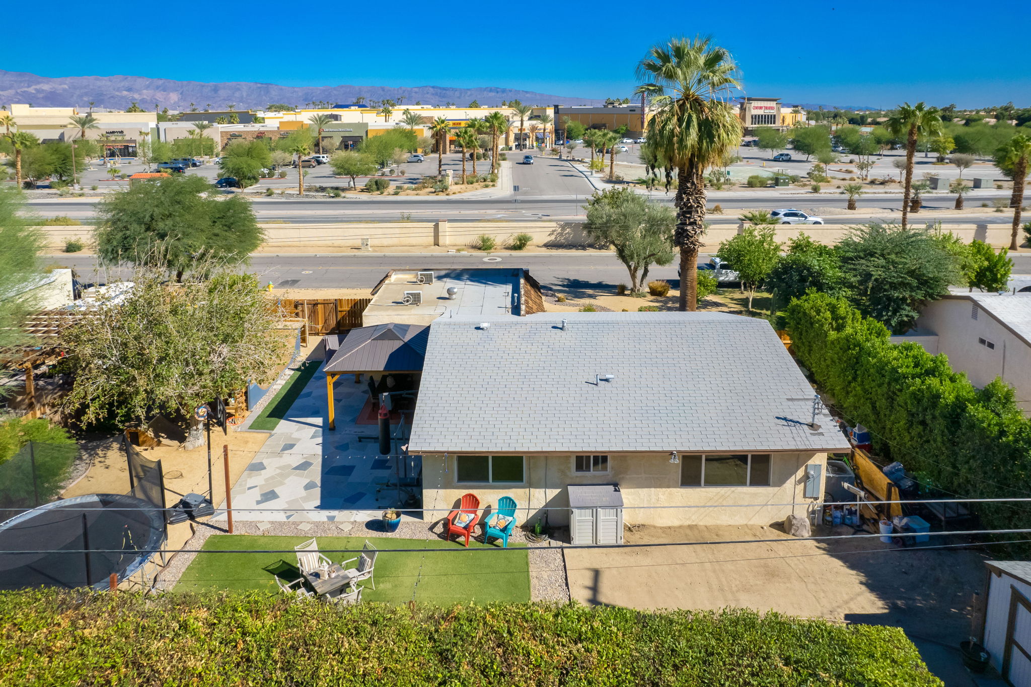 46675 Washington St, La Quinta, CA 92253, USA Photo 5