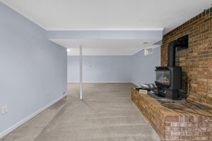 38. Recreation room.jpg