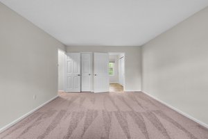 22. Upper bedroom.jpg