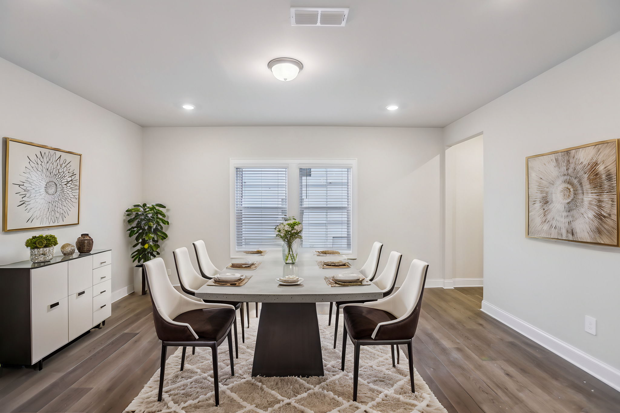 4-print-Atlanta-Sweetwater-Green-4669-Red-Lion-Place-Lawrenceville-GA-30044-004 Virtually Staged