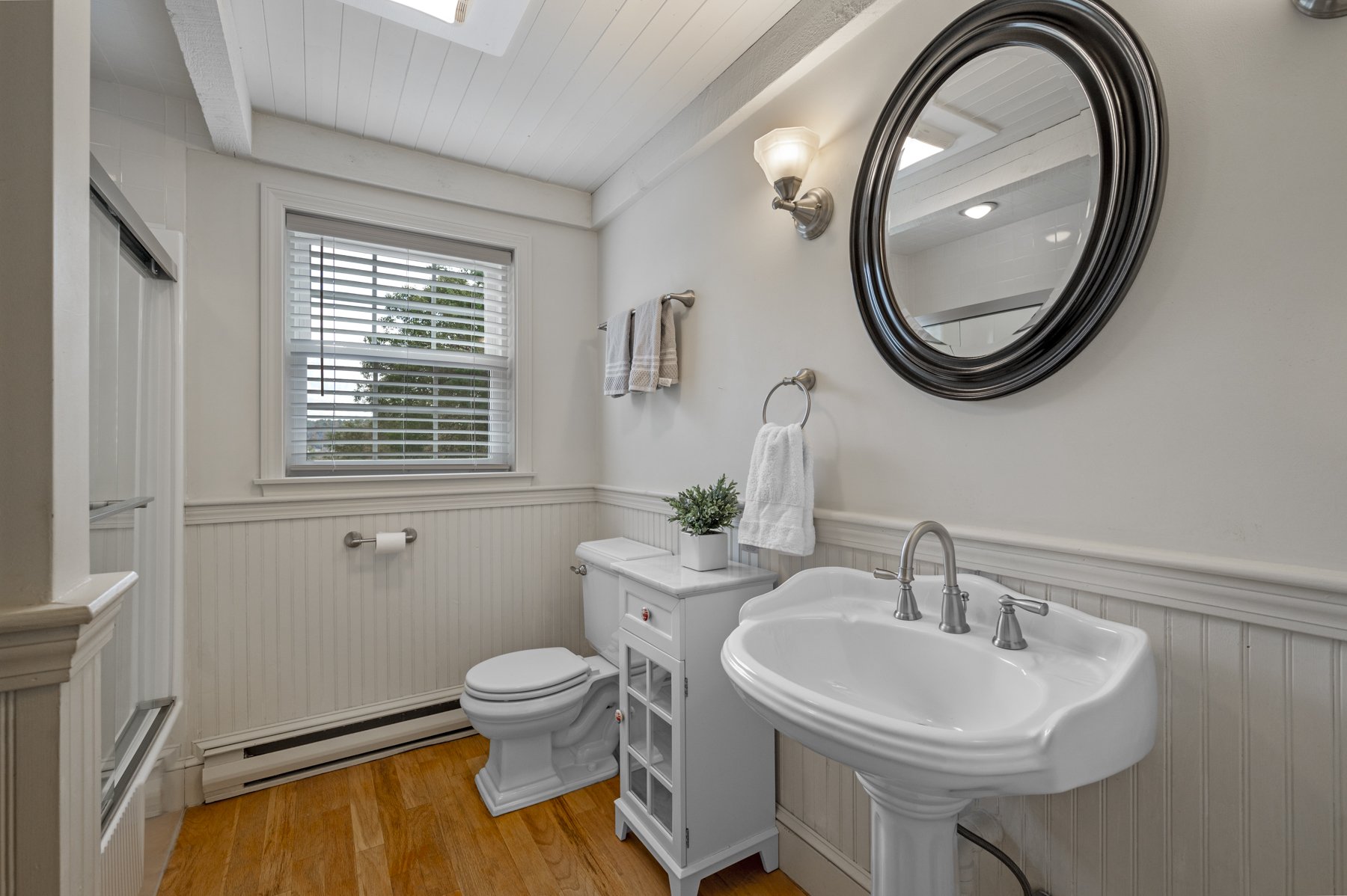 467 E Broadway, Haverhill, MA 01830 Lightshed Photography Studio LLC