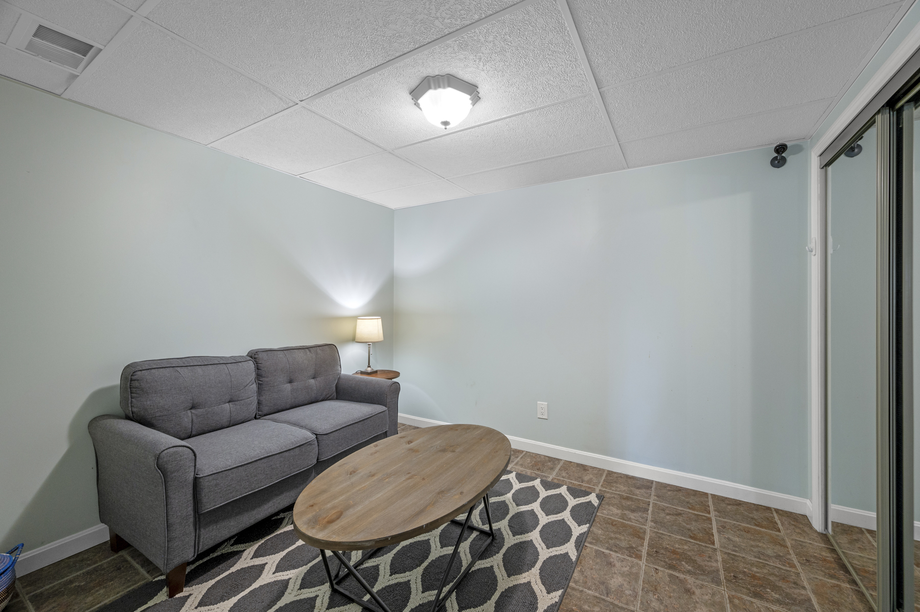 467 E Broadway, Haverhill, MA 01830 Lightshed Photography Studio LLC
