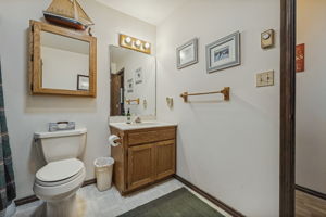  Photo 44