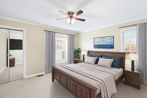 DSC03707 virtually staged.jpeg