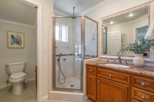 12_F8_4670Mayfield_052