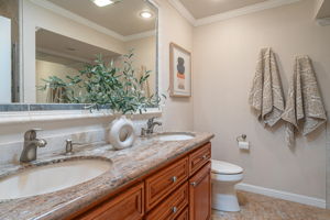 13_F8_4670Mayfield_049