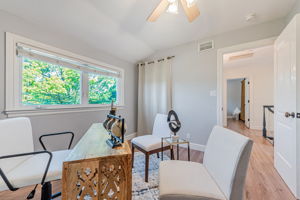 027_ 4670 Sherbourne Dr 