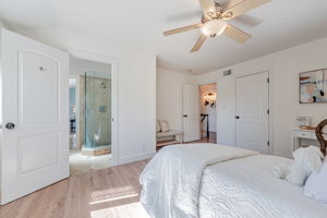 030_ 4670 Sherbourne Dr 