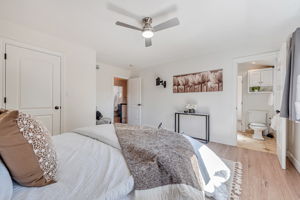 039_ 4670 Sherbourne Dr 