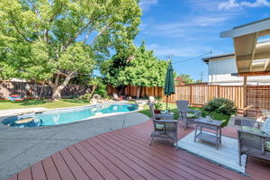 055_ 4670 Sherbourne Dr 