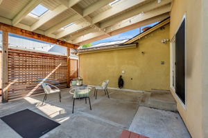 056_ 4670 Sherbourne Dr 
