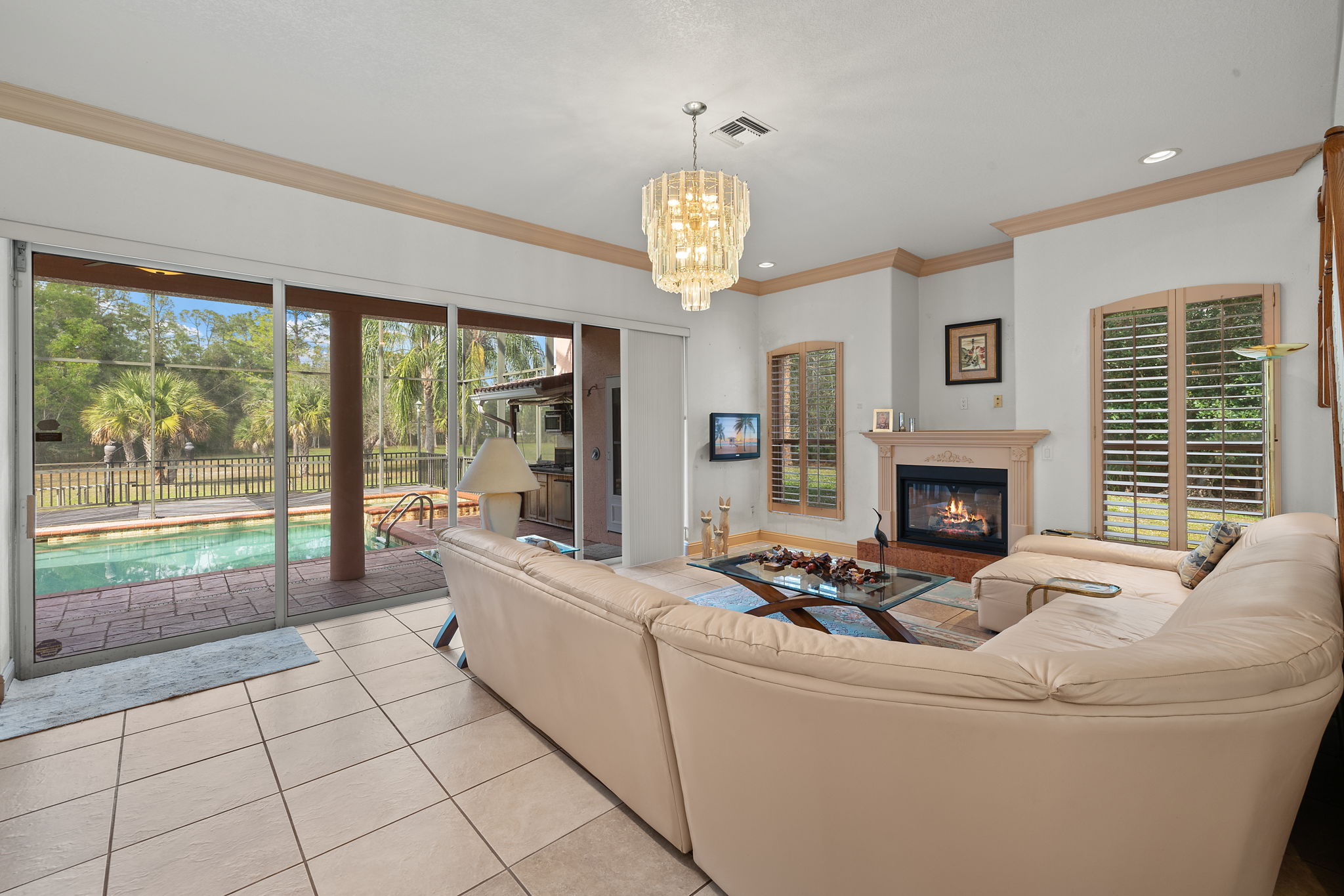 Family Room 1