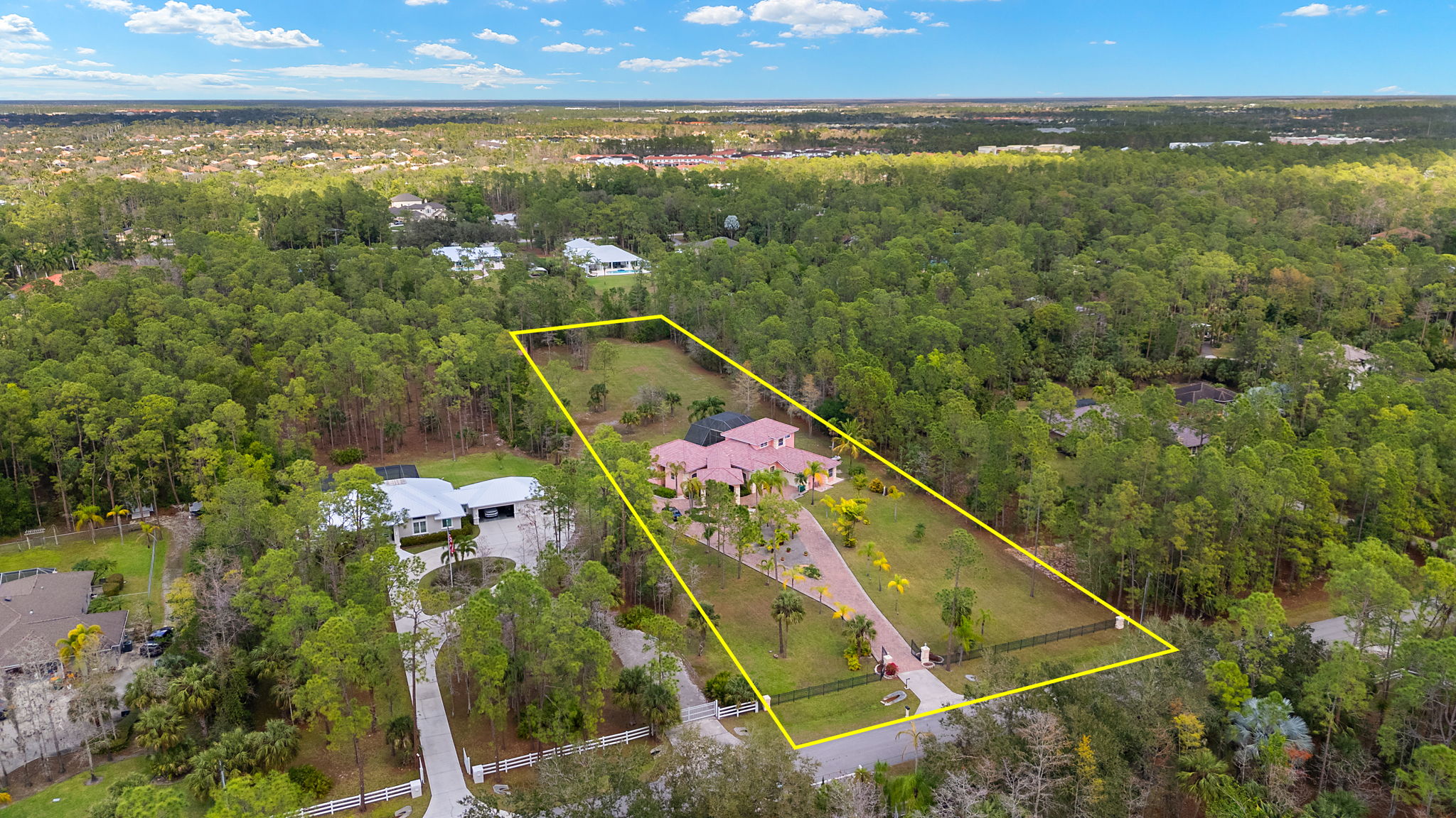 Aerial Front Exterior 3 - lot line